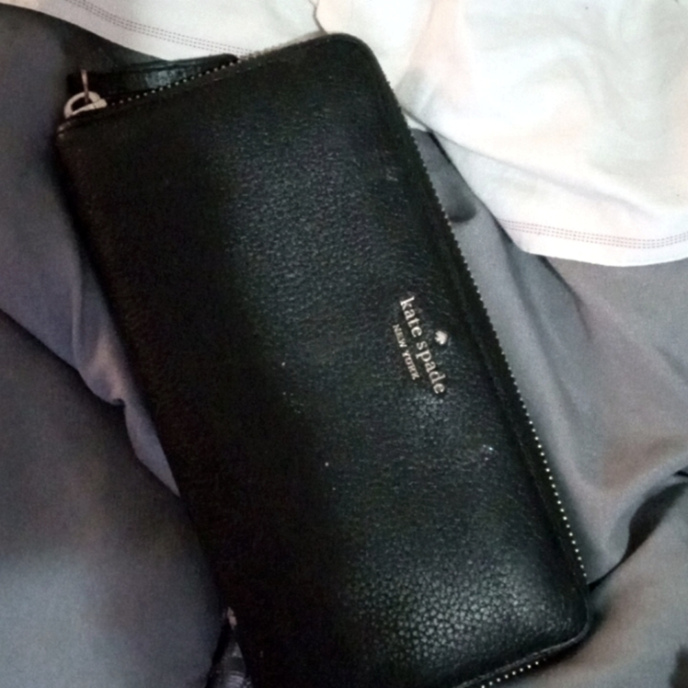 Kate Spade wallet black